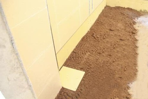 地砖铺贴，用干铺法还是湿铺法？