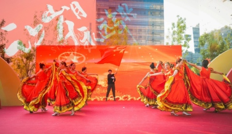 金科全国首届重阳敬老节,中国式邻里文化的美好实践