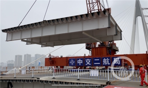又一个世界之最!白居寺长江大桥成功合龙 预计年底通车